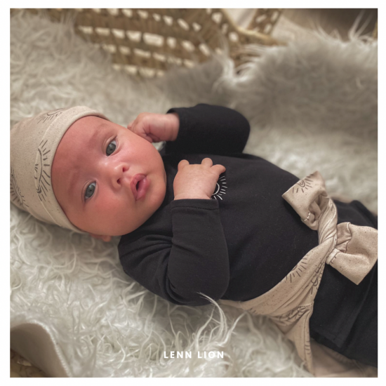 Babykleding - Lenn lion Basic logo black