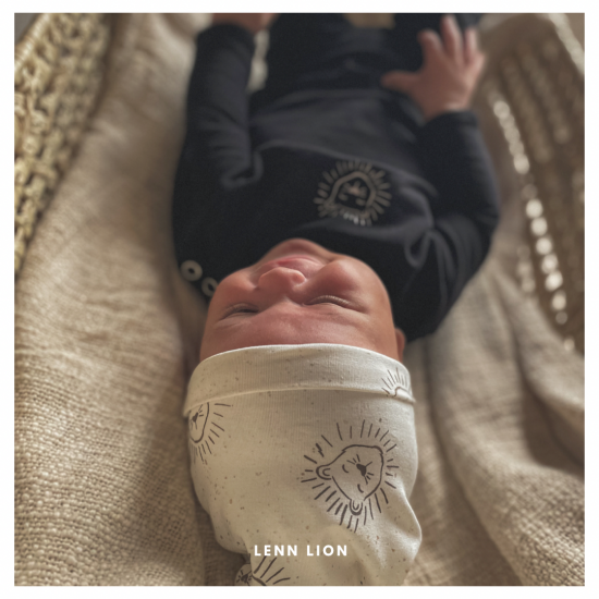 Babykleding - Lenn lion Basic logo black