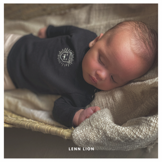 Babykleding - Lenn lion Basic logo black