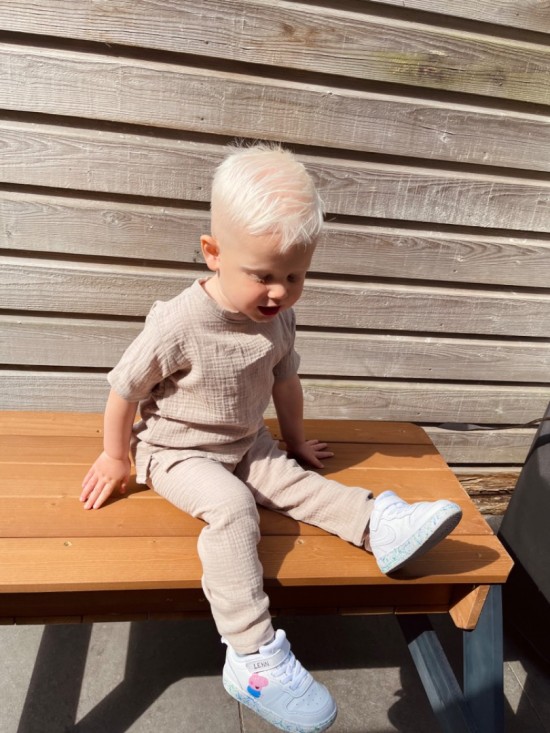 B1fef42f 12ec 4419 8059 9ef338b62992