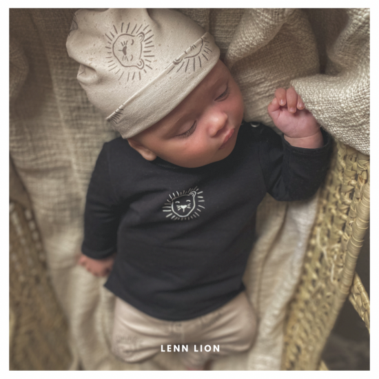 Babykleding - Lenn lion  muts beige logo