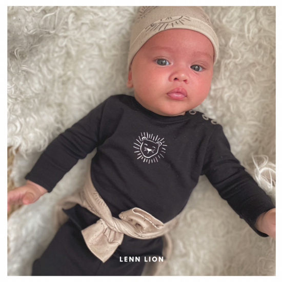 Babykleding - Lenn lion Basic logo black