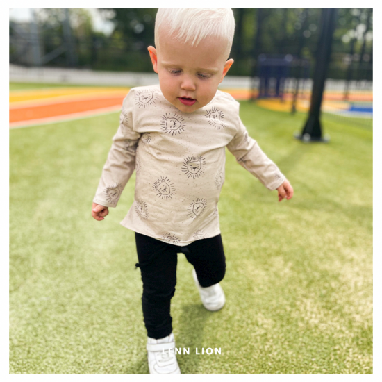 Babykleding - Lenn lion shirt logo sand