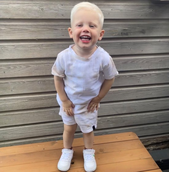 Fa2eb42b c35e 478a 82f1 67943b4f58ee