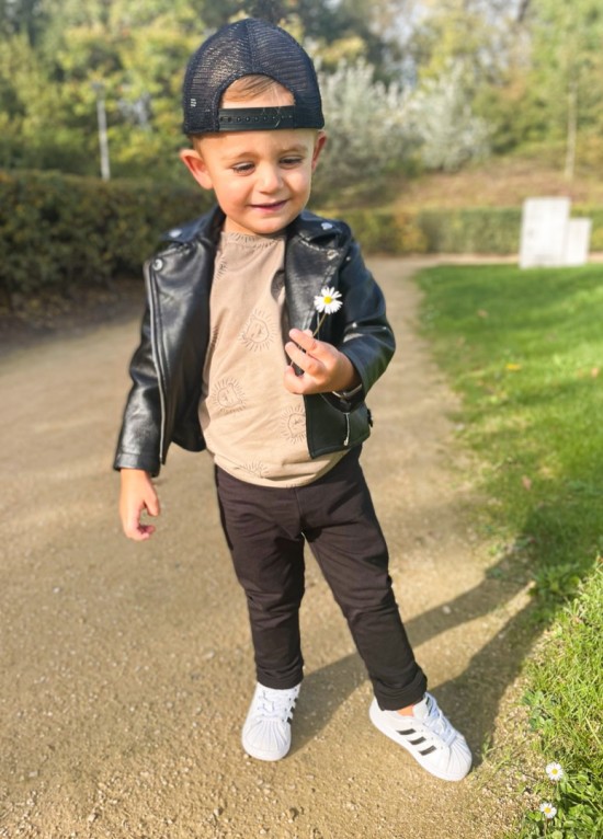 Babykleding - Lenn lion shirt groenbruin logo