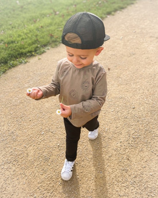 Babykleding - Lenn lion shirt groenbruin logo