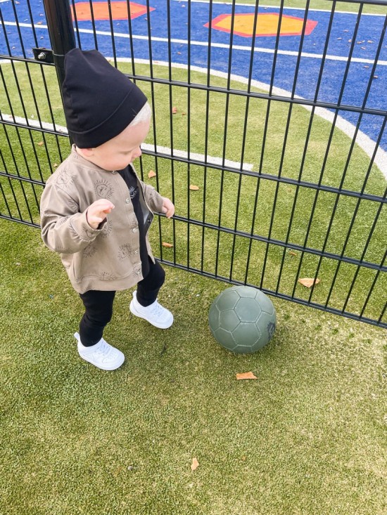 Babykleding - Lenn lion hoodie bombervest bruinbeige logo