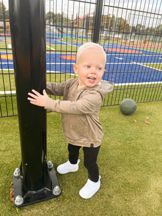 Babykleding - Lenn lion hoodie bruingroen logo