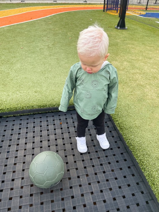 Babykleding - Lenn lion hoodie groen logo