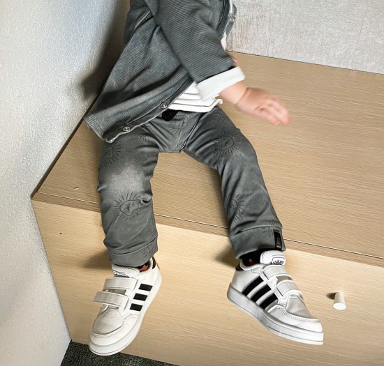 Babykleding - Lenn lion broek logo grey