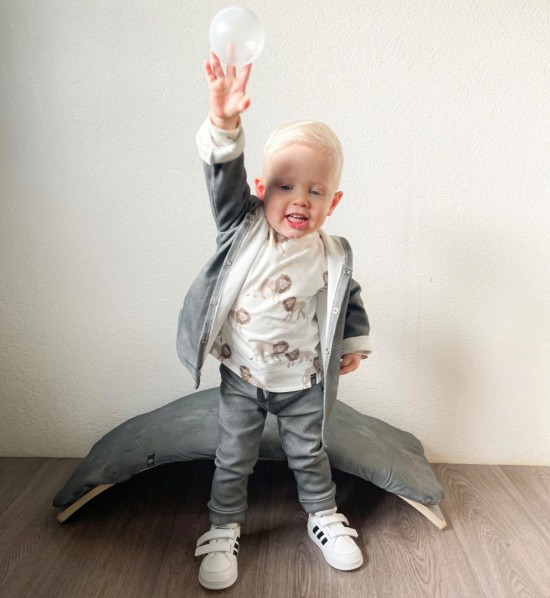 Babykleding - Lenn lion longsleeve leeuw wit 