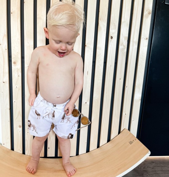 LENN LION | zwembroek leeuw wit 