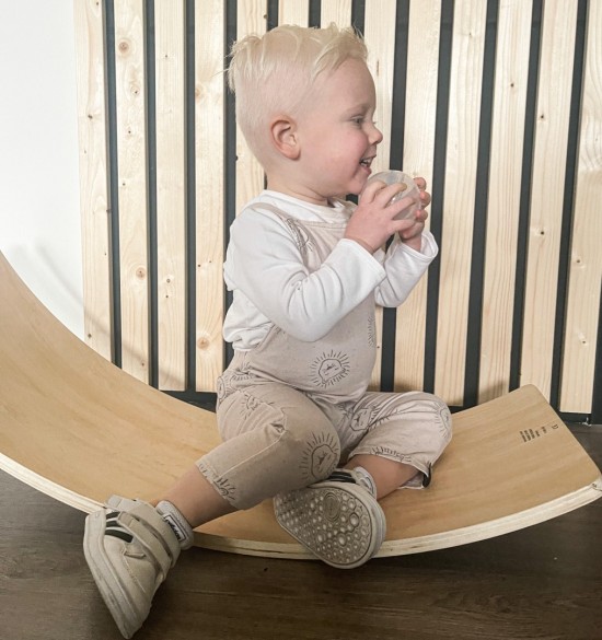 Babykleding - Lenn lion tuinbroek logo beige 