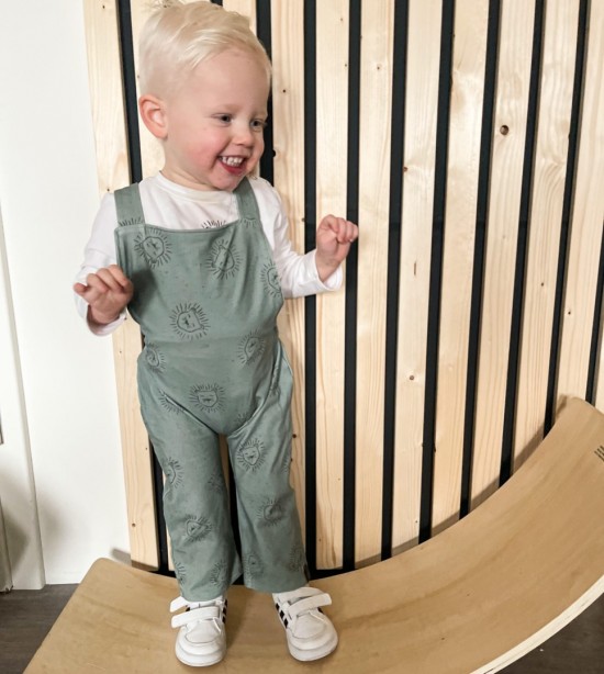 Babykleding - Lenn lion tuinbroek logo groen 