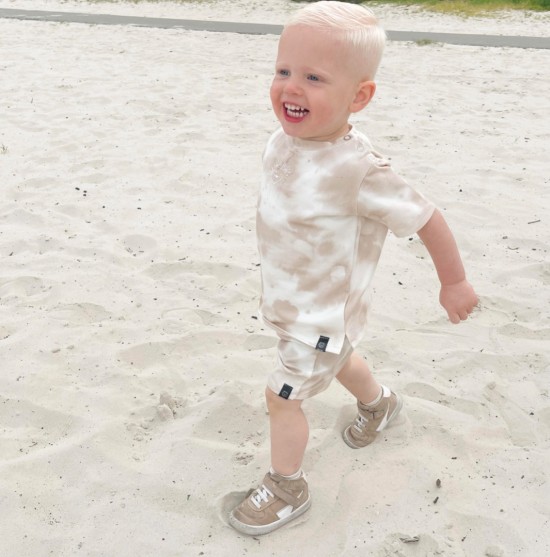 Babykleding - Lenn lion t-shirt tie dye zand